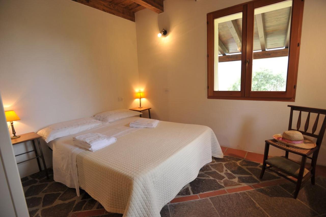 Lierus B&B Gonnosfanàdiga Exterior foto